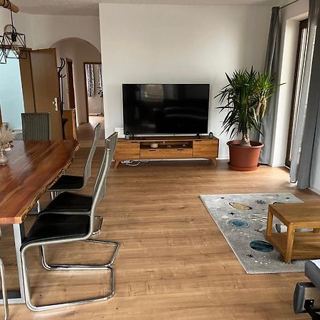 Superschoene 4-Zimmerwohnung Hallstadt Exteriér fotografie